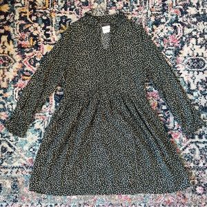 DRESS FORUM | NWT Floral Long Sleeve Flowy Dress